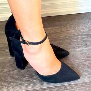 Aldo black heels size 7